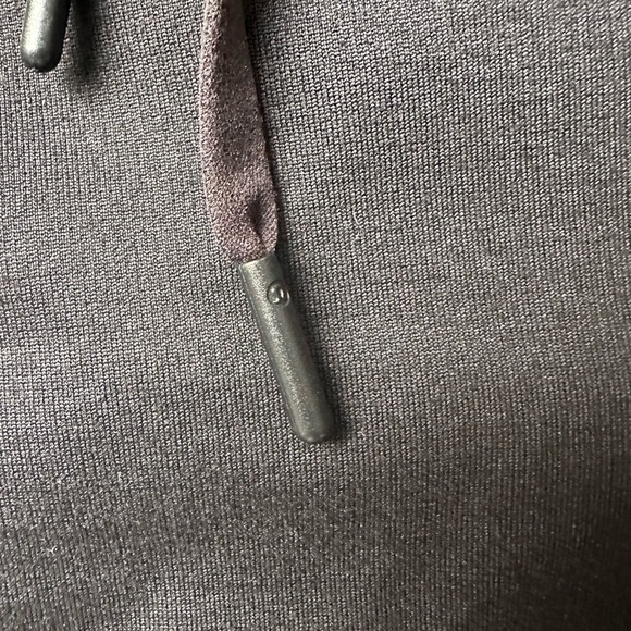 Lululemon men’s sweatpants - Picture 4 of 9